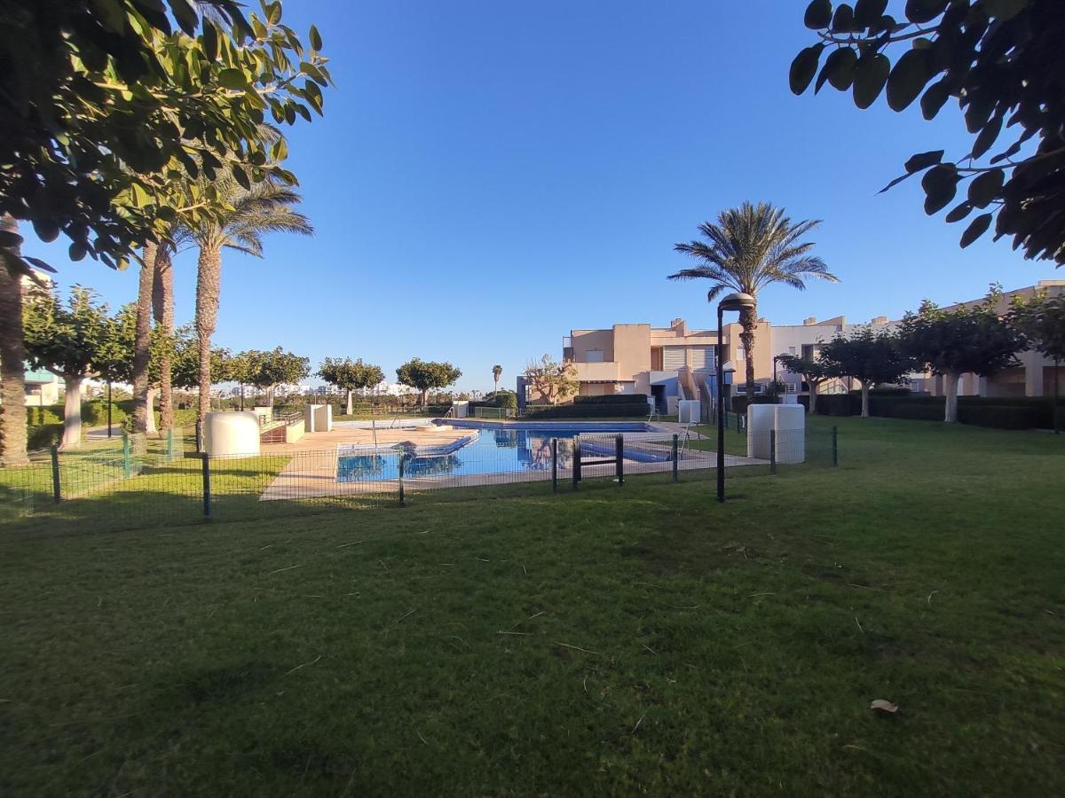 Apartament Oasis Roma Roquetas de Mar Zewnętrze zdjęcie